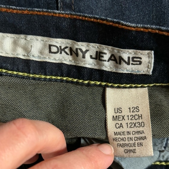 DKNY- jeans size 12 - Picture 3 of 5